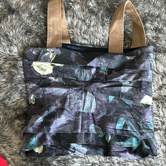 MaxMara top sz IT42 - Picture 4 of 4